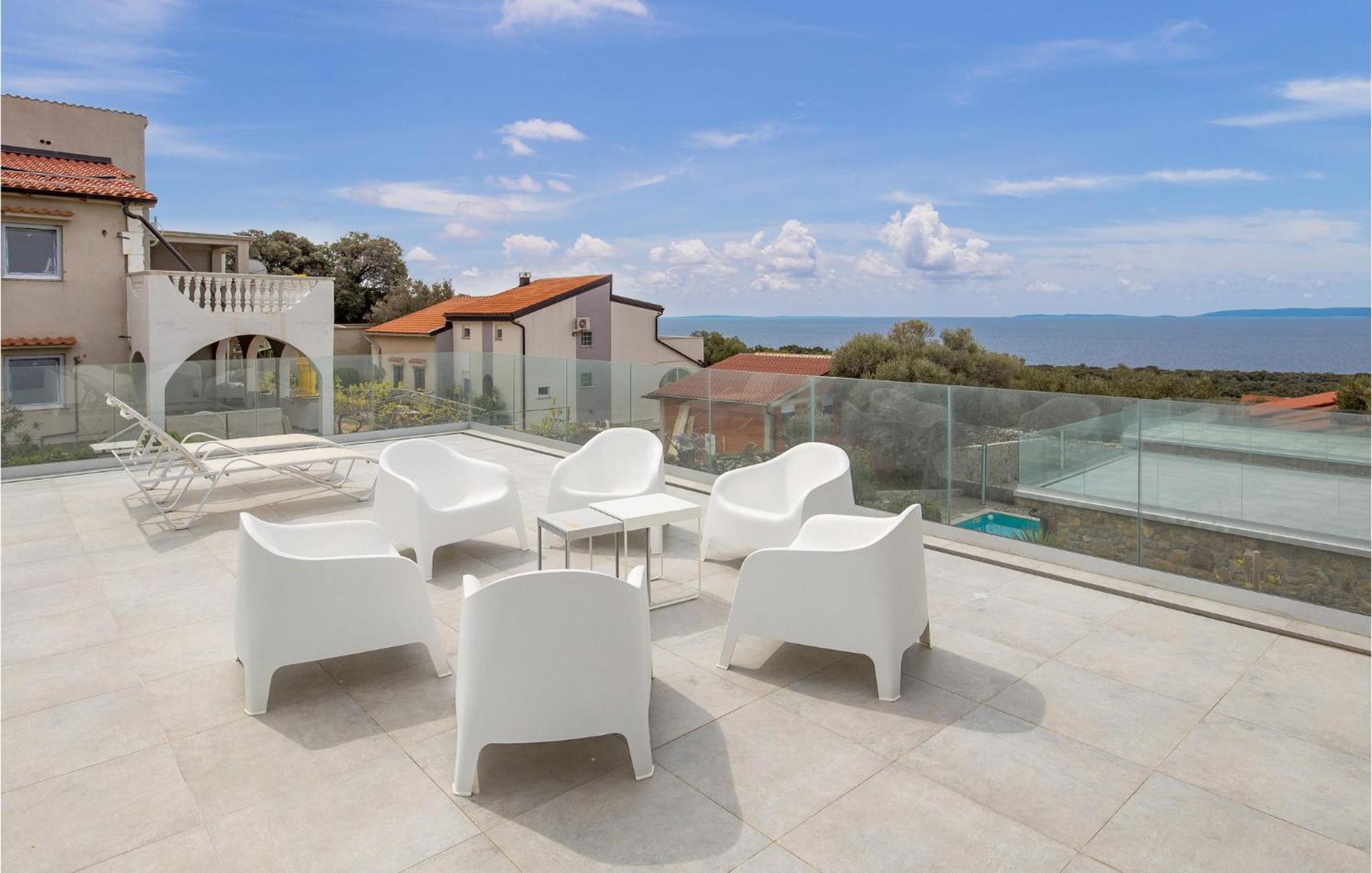 4 Bedroom Gorgeous Home In Lun Lun  Exteriör bild